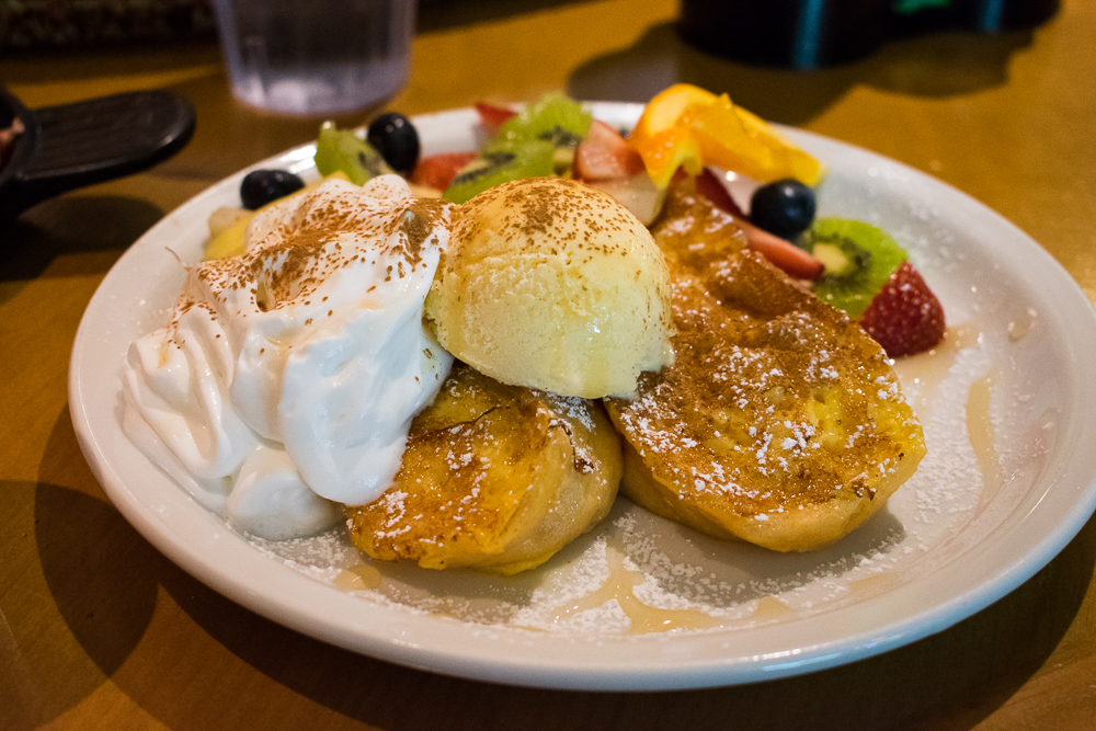 moana kitchen cafe takashimaya shinjuku dessert