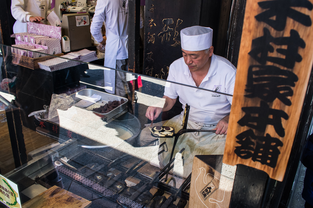 things to do at asakusa - red bean paste