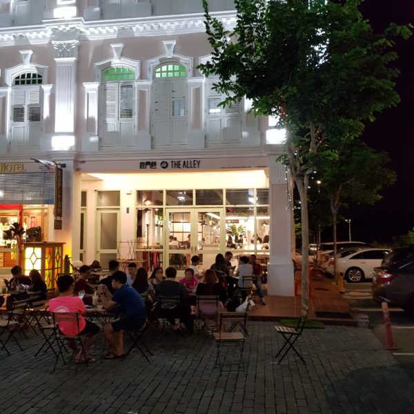 Melaka sketch cafe 10 Tips