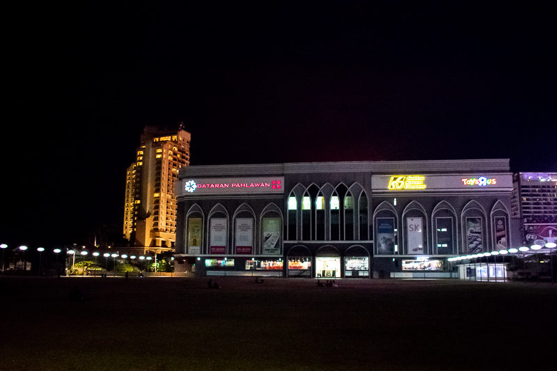 top shopping malls in malacca