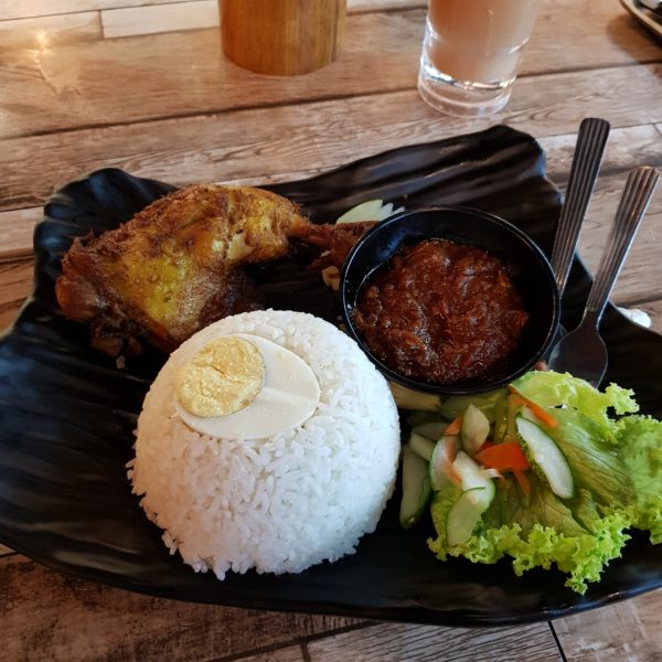 food at jom coffee