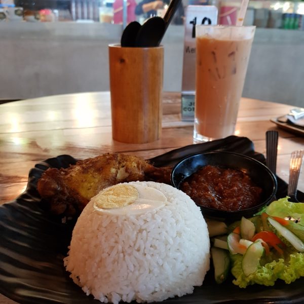 jom coffee dataran pahlawan melaka review