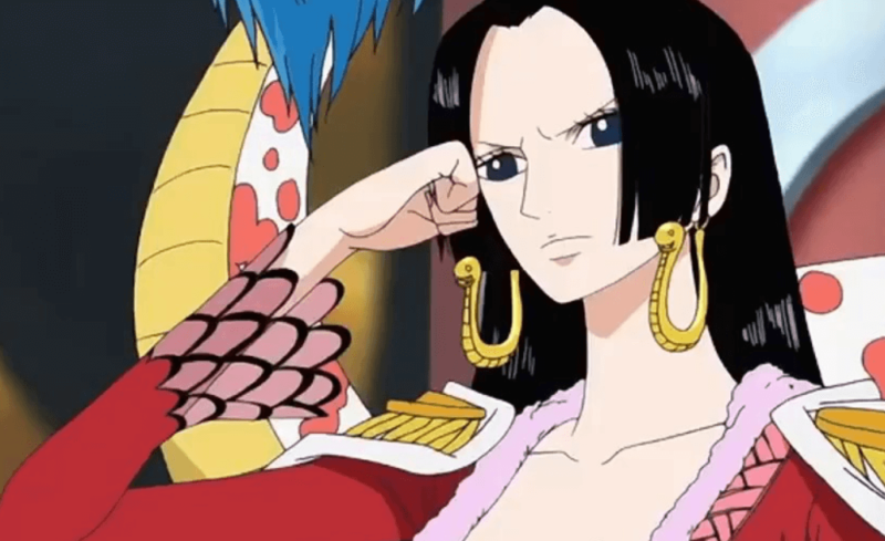 one piece top female characters