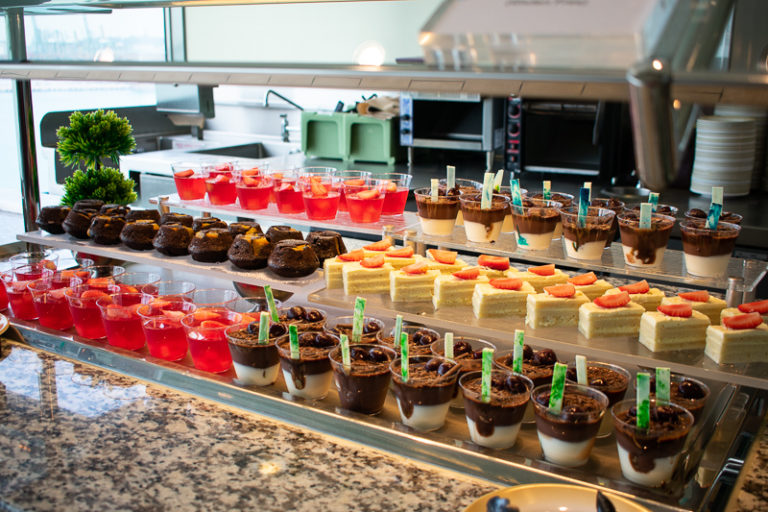 windjammer-buffet-review-royal-caribbean-quantum-of-the-seas