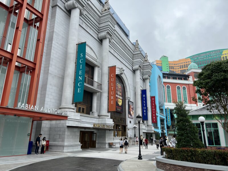 genting outdoor theme park night at the museum